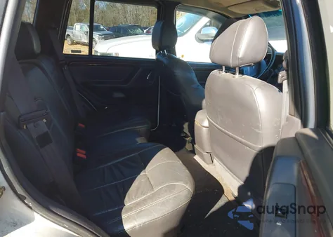 2001 Jeep Grand Cherokee Limited from USA, damaged, VIN 1J4GW58N81C611074